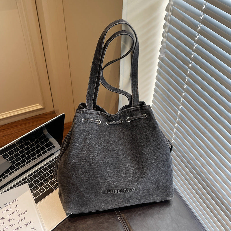 Retro Denim Drawstring Shoulder Bag for Commuting