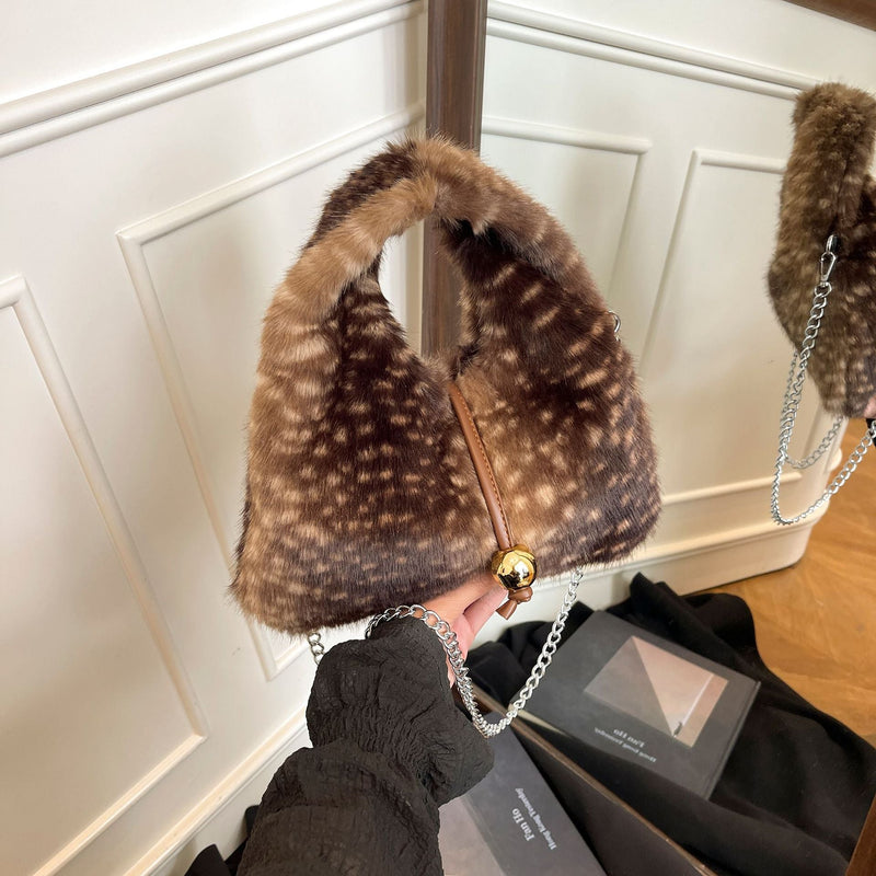Trendy Plush Chain Shoulder Bag for Daily Use