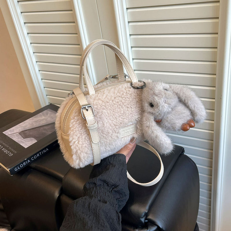 Light Luxury Plush Women's Shoulder Bag Retro Commuter Messenger