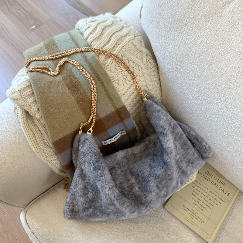 Trendy Fluffy Dumpling Shoulder Bag with Chain