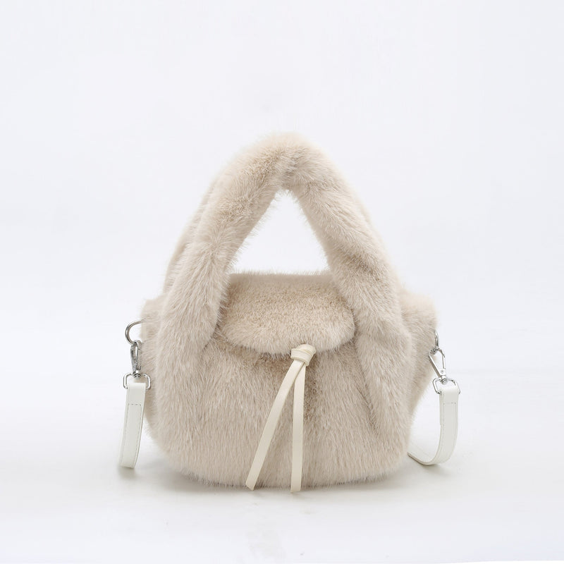 Versatile Portable Small Bag - Simple Plush Fashion Shoulder Bag