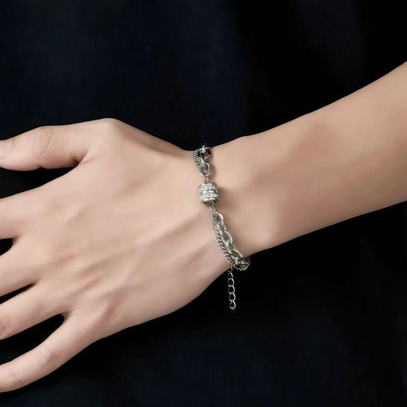 Double-Layer Hourglass Bracelet