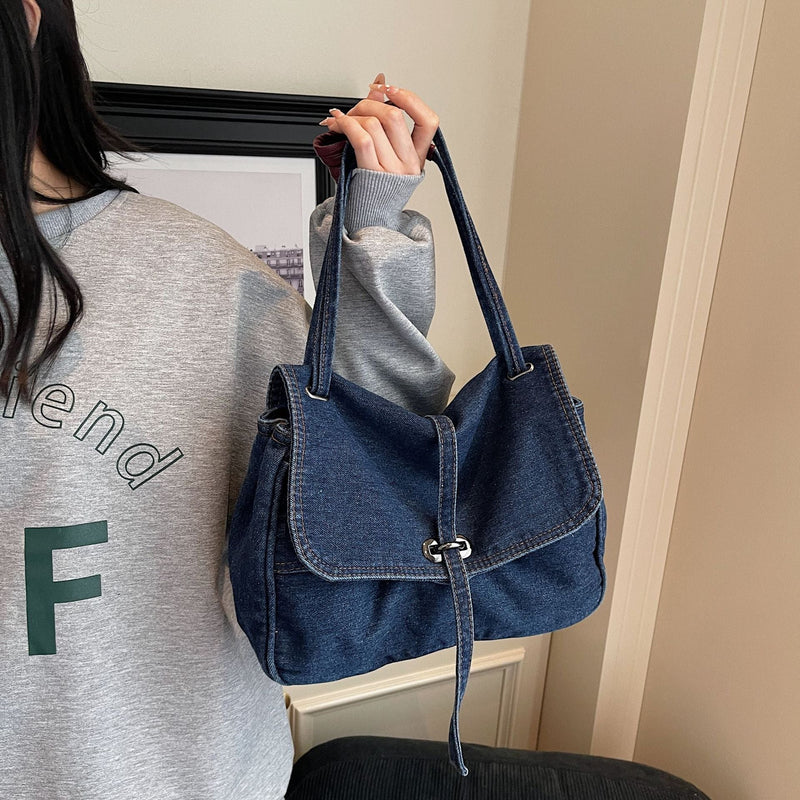 Retro Denim Messenger Bag for Commuters
