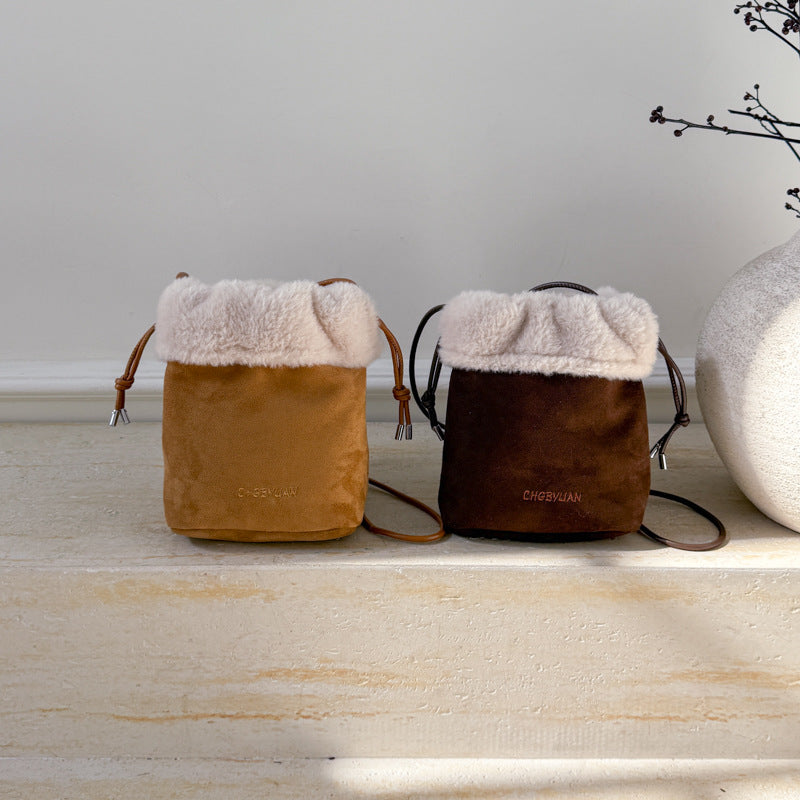 Retro Plush Splicing Messenger Bag