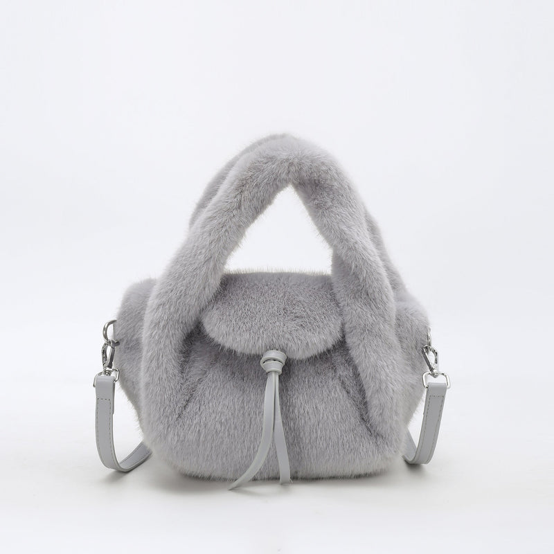 Versatile Portable Small Bag - Simple Plush Fashion Shoulder Bag