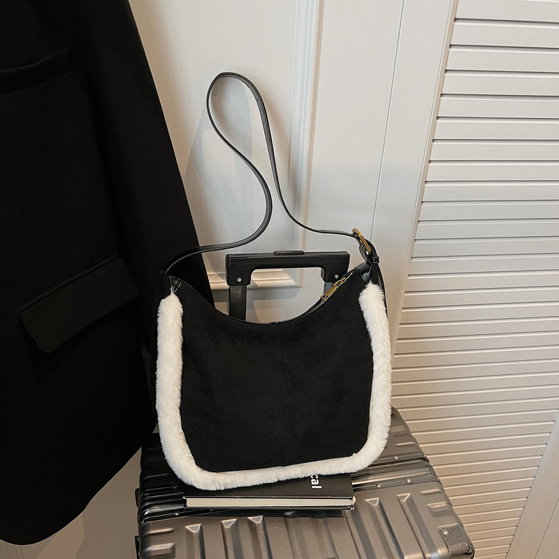 Retro Matte Messenger Bag Large Capacity Casual Shoulder Bag