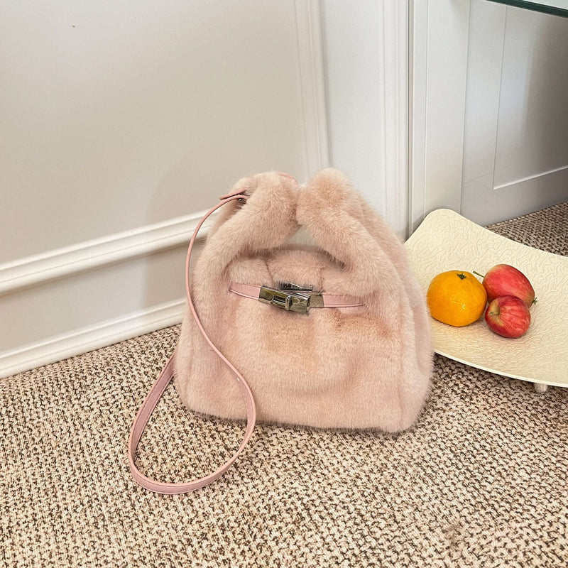 Stylish Large-Capacity Plush Hand Bucket Bag