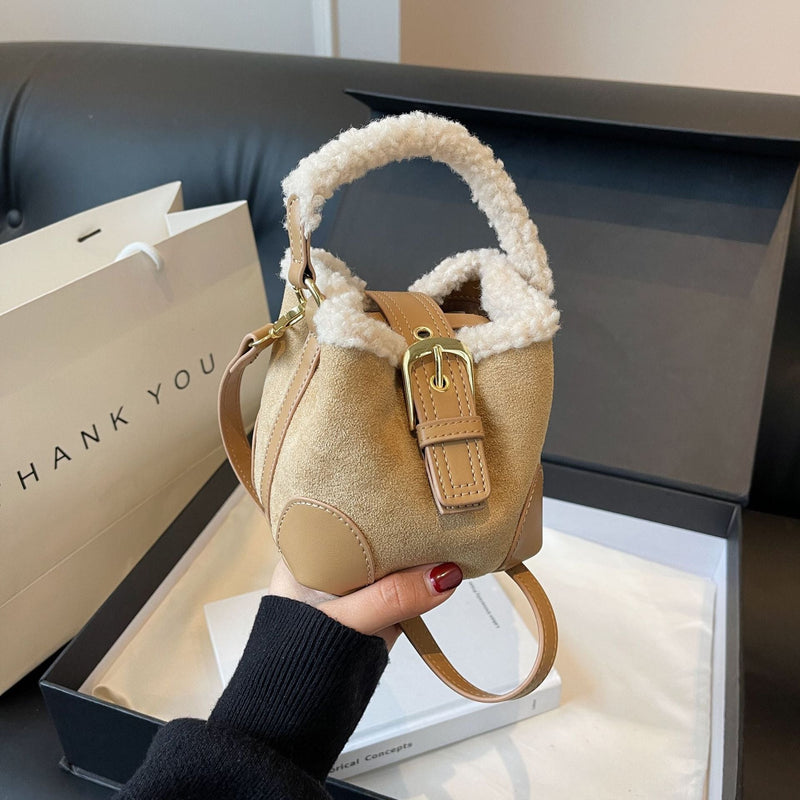 Retro Plush Bucket Bag Personalized Messenger Women's Bag