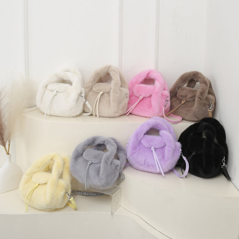 Versatile Portable Small Bag - Simple Plush Fashion Shoulder Bag
