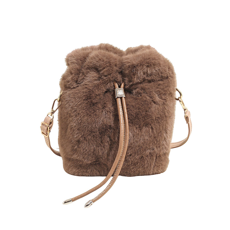 Plush Bucket Bag Fashionable Cute Shoulder Messenger Bag