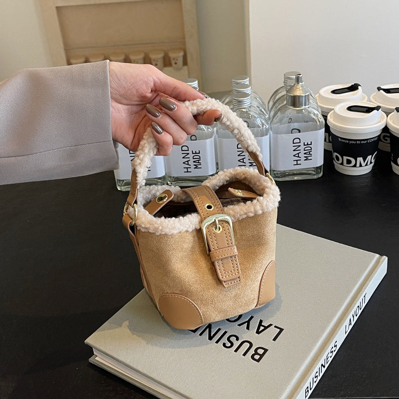 Retro Plush Bucket Bag Personalized Messenger Women's Bag